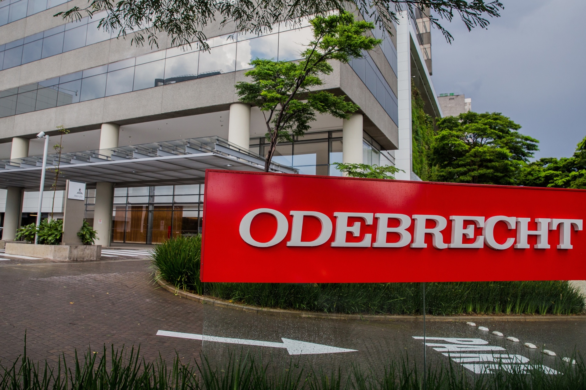Resultado de imagem para JuÃ­za homologa acordo de R$ 30 mil em 22 anos entre Promotoria e Odebrecht