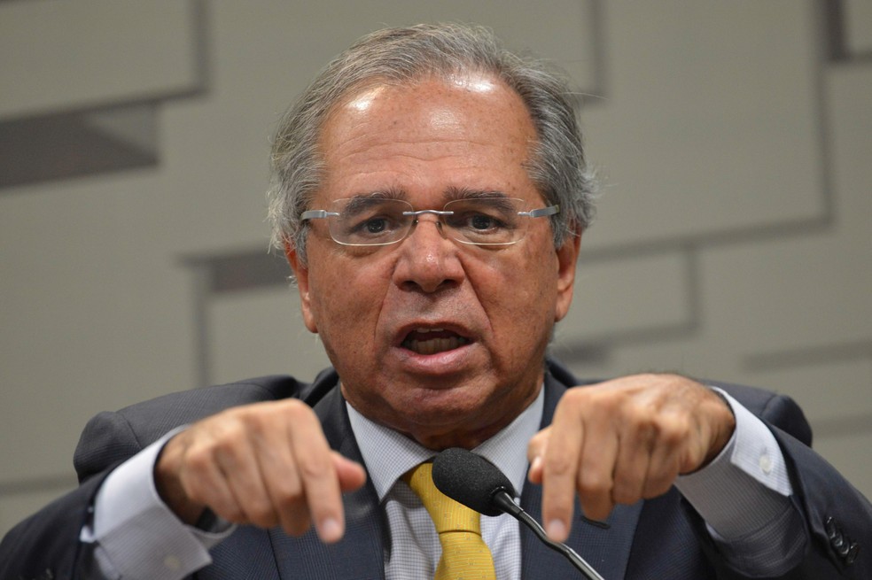 O ministro da Economia, Paulo Guedes, vai se reunir nesta segunda-feira (22) com o secretário de Previdência, Rogério Marinho, para tratar de eventuais mudanças no texto da PEC â?? Foto: Fabio Rodrigues Pozzebom/Agência Brasil
