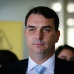 DF – FLÁVIO BOLSONARO/FABRÍCIO QUEIROZ/COAF – POLÍTICA – O deputado estadual e senador eleito Flávio Bolsonaro (PSL-RJ) deixa o Congresso Nacional, em Brasília, após fazer o registro biométrico para o Senado, nesta quarta-feira, 30. Ele toma posse como senador na sexta-feira, 1º de fevereiro. Flávio Bolsonaro (PSL- RJ) voltou a afirmar que é vítima de […]