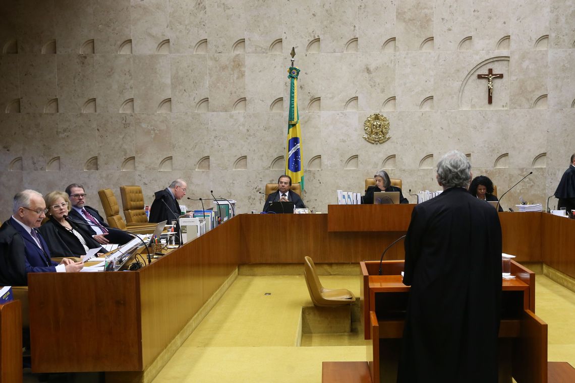 Sessão do STF para decidir sobre suspeição do procurador-geral da República, Rodrigo Janot, nas investigações relacionadas ao presidente Michel Temer, em 13/9/2017