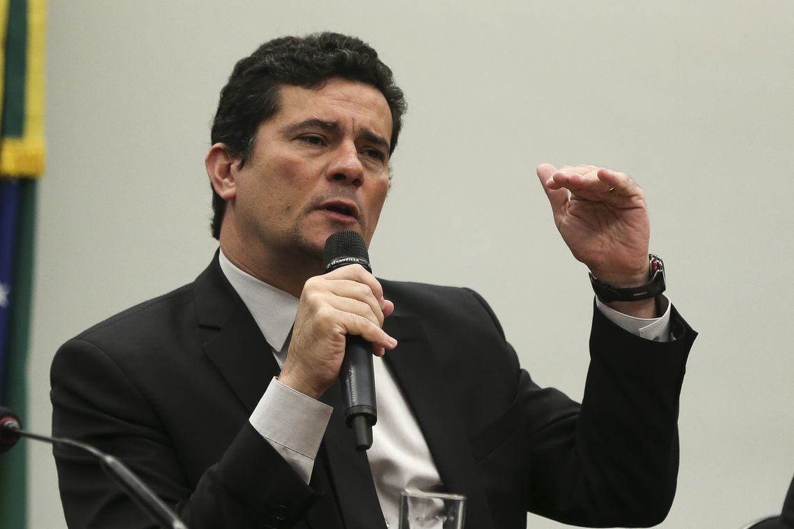 O ministro da Justiça e Segurança Pública, Sergio Moro, participa de audiência pública na Comissão de Segurança Pública e Combate ao Crime Organizado da Câmara sobre o decreto que flexibiliza uso de armas de fogo.