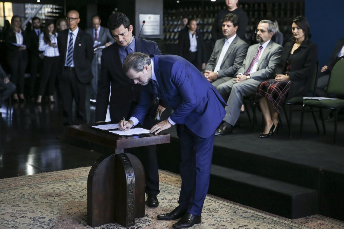 O ministro da Justiça e Segurança Pública, Sergio Moro, e o presidente do Conselho Nacional de Justiça (CNJ), Dias Toffoli, participam do lançamento de pacto nacional pelos direitos da criança e do adolescente vÃtima de violência.