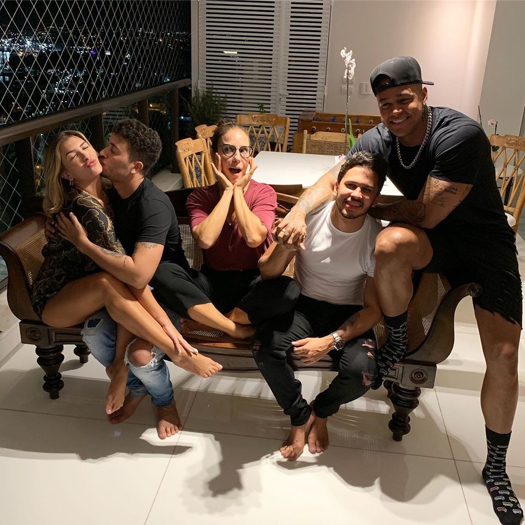 Lore, Carlinhos, Ivete, Lucas e Leo (Foto: ReproduÃ§Ã£o)