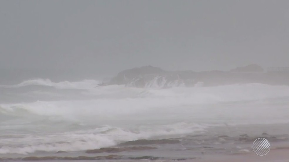 Mau tempo em Salvador â?? Foto: Reprodução/TV Bahia