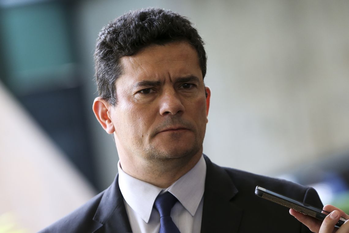 O futuro ministro da Justiça e Segurança Pública, Sérgio Moro, fala à imprensa no CCBB, em BrasÃlia.