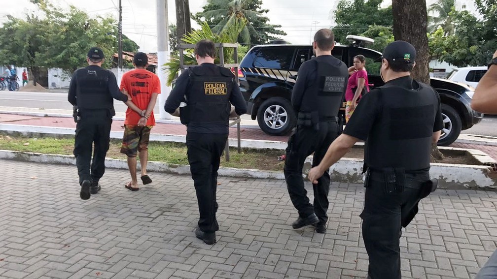 Resultado de imagem para fotos de operações da policia federal
