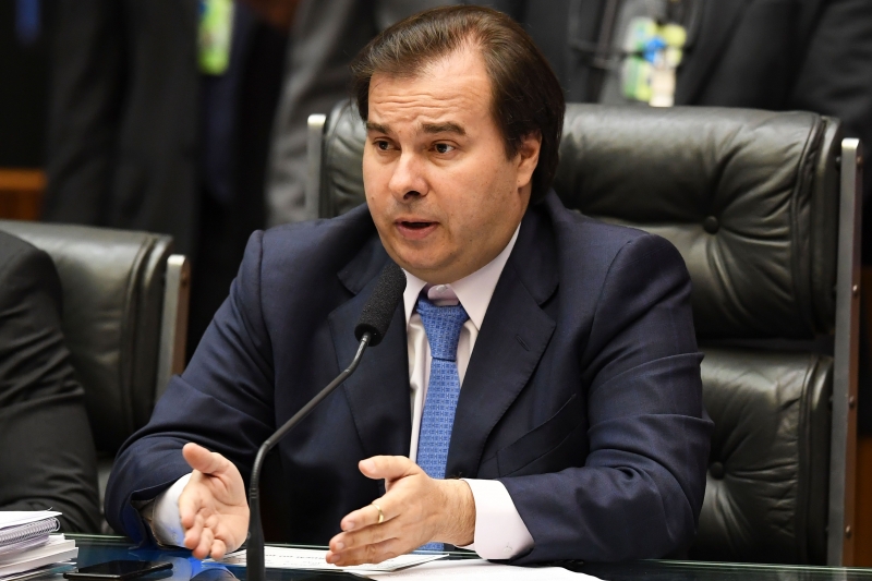 Resultado de imagem para Maia pede mais diálogo com parlamentares antes de votar reforma da Previdência