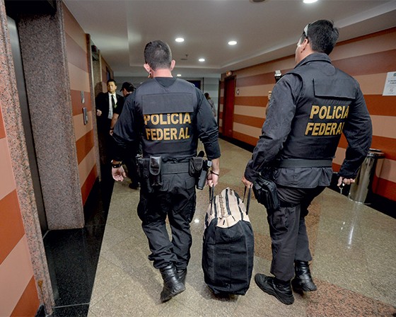 Resultado de imagem para fotos de operaÃ§Ãµes da policia federal