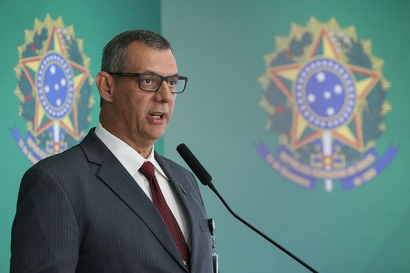 Resultado de imagem para fotoos do general porta voz do governo federal