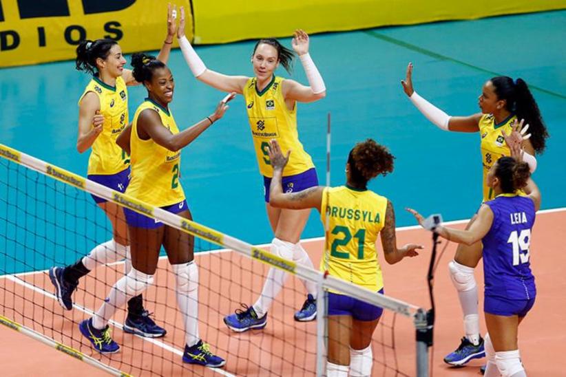 Resultado de imagem para VÃ´lei feminino disputa Sul-Americano de olho em Copa do Mundo