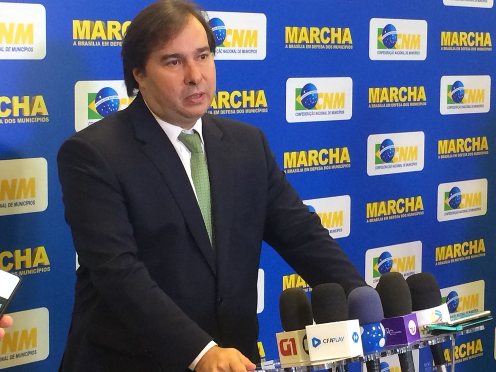 Presidente da Câmara, Rodrigo Maia, defende corte do PIS/Cofins sobre combustÃveis (Foto: Wellington Hanna/G1)