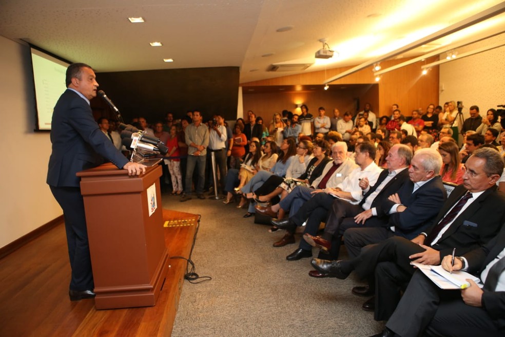 Rui Costa anuncia proposta de reforma administrativa com corte de mais de 800 cargos comissionados e extinção de órgãos â?? Foto: Camila Souza/GOVBA