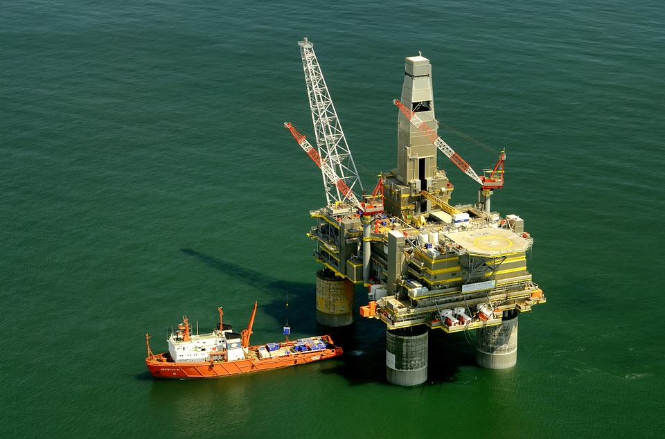 Resultado de imagem para PreÃ§os do petrÃ³leo atingem maior nÃ­vel desde 2014