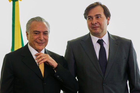 Resultado de imagem para Temer e Maia participam de encontro dos municÃpios brasileiros em BrasÃlia