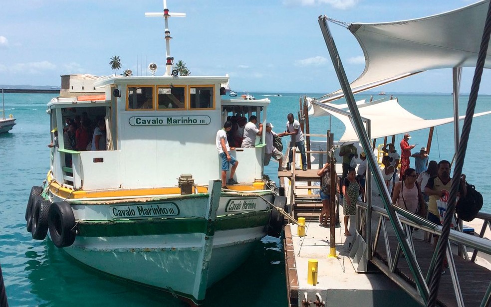 Travessias entre Salvador e Mar Grande operam sem restrições (Foto: Juliana Almirante/G1)