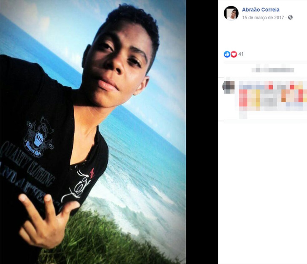 Abraão Correia da Silva foi morto a tiros em praça no centro de Itabuna, sul da Bahia â?? Foto: Reprodução/Facebook