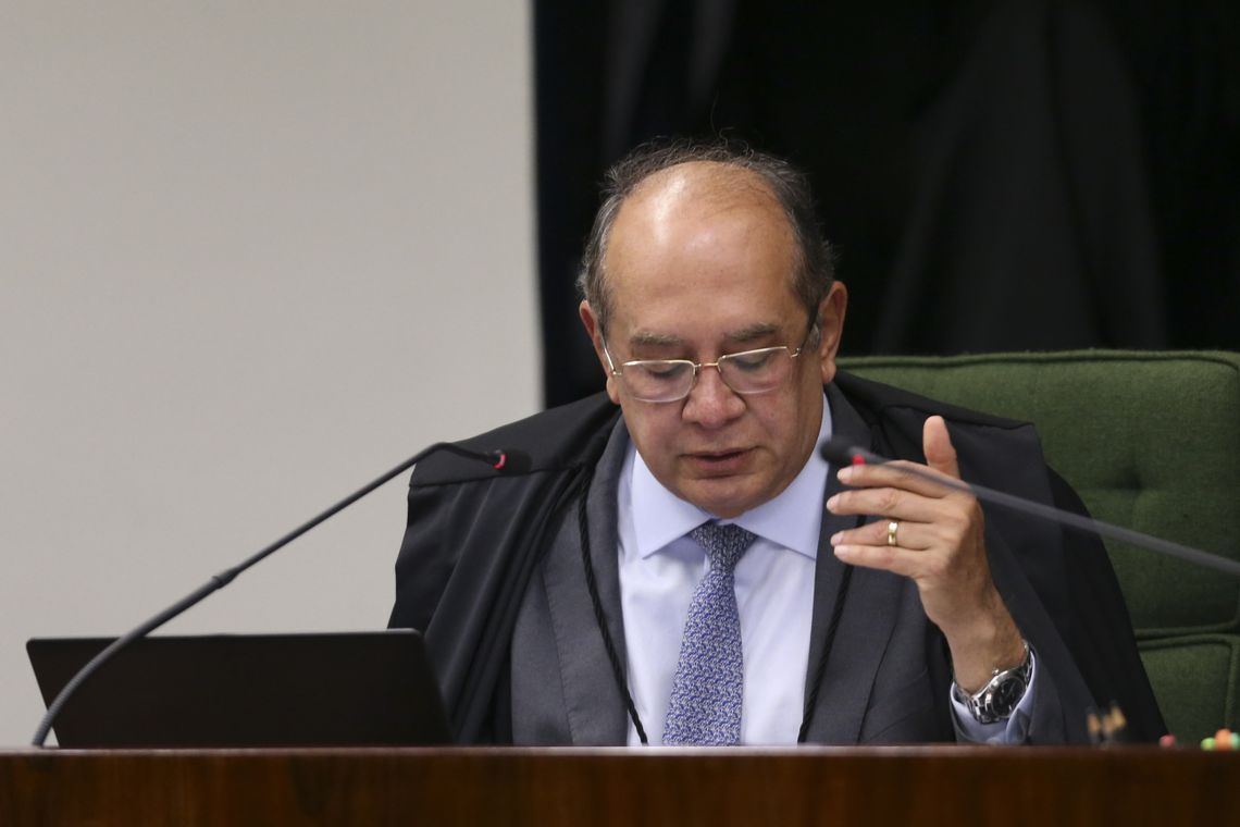 O ministro do STF, Gilmar Mendes durante o julgamento dos processos contra José Serra e Aécio Neves.
