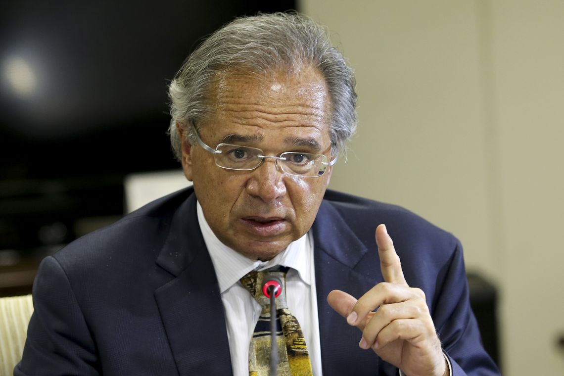 O ministro da Economia, Paulo Guedes, durante reunião com dirigentes da Frente Nacional de Prefeitos (FNP).