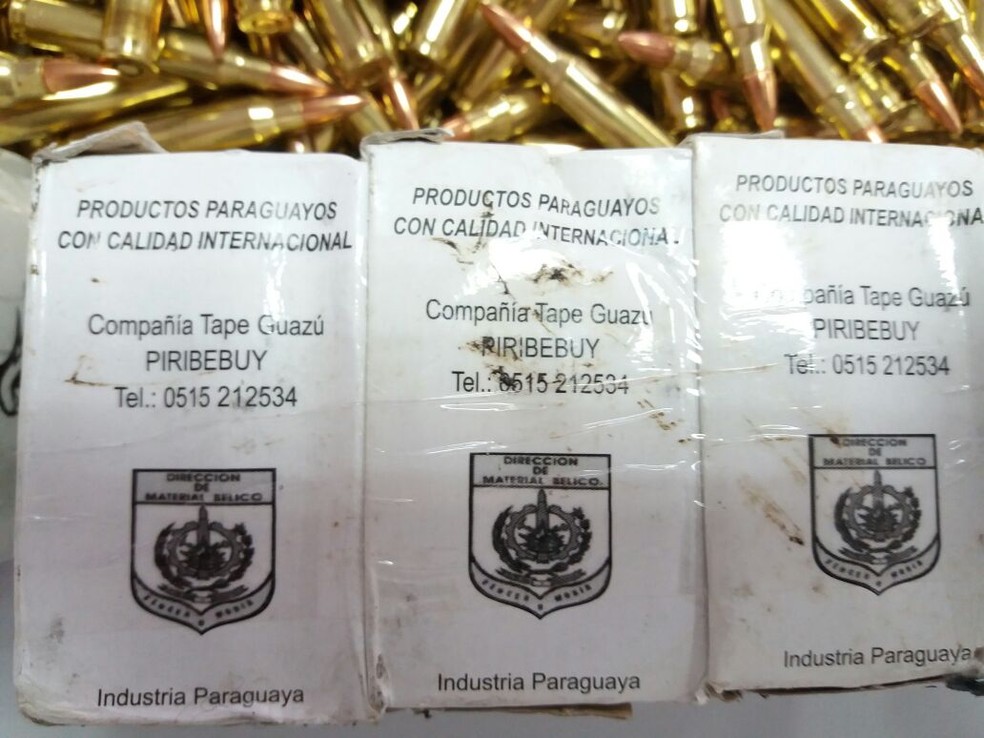 As munições estavam envolvidas com a inscrição de uma fábrica no Paraguai (Foto: Divulgação/PRF)