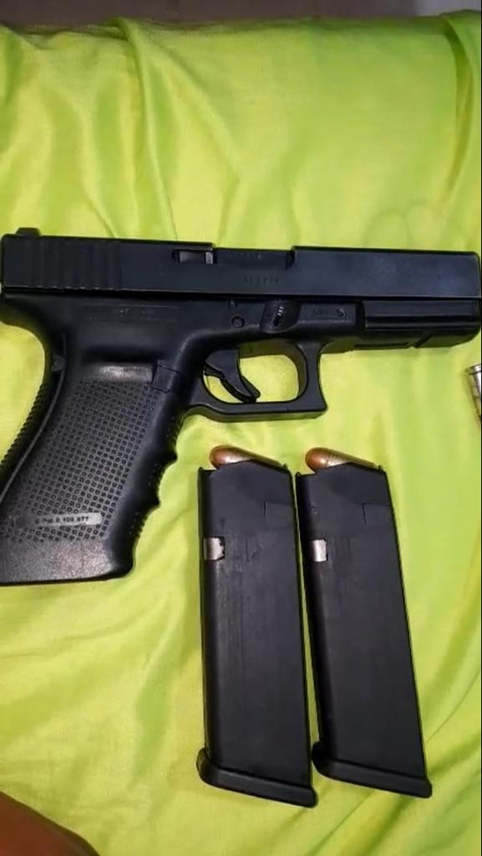 Segundo a polÃcia, o PM vendeu a pistola no domingo, dia 31 â?? Foto: Divulgação