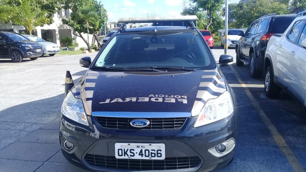 PF deflagra operação contra suposto esquema para venda de decisões judiciais na BA — Foto: Cid Vaz/TV Bahia PF deflagra operação contra suposto esquema para venda de decisões judiciais na BA — Foto: Cid Vaz/TV Bahia