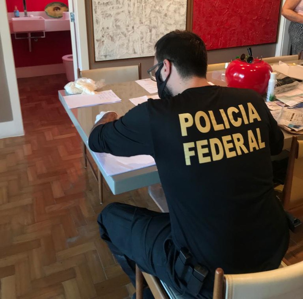 PF cumpre mandados de busca e apreensão na 71ª fase da Operação Lava Jato — Foto: Divulgação/PF