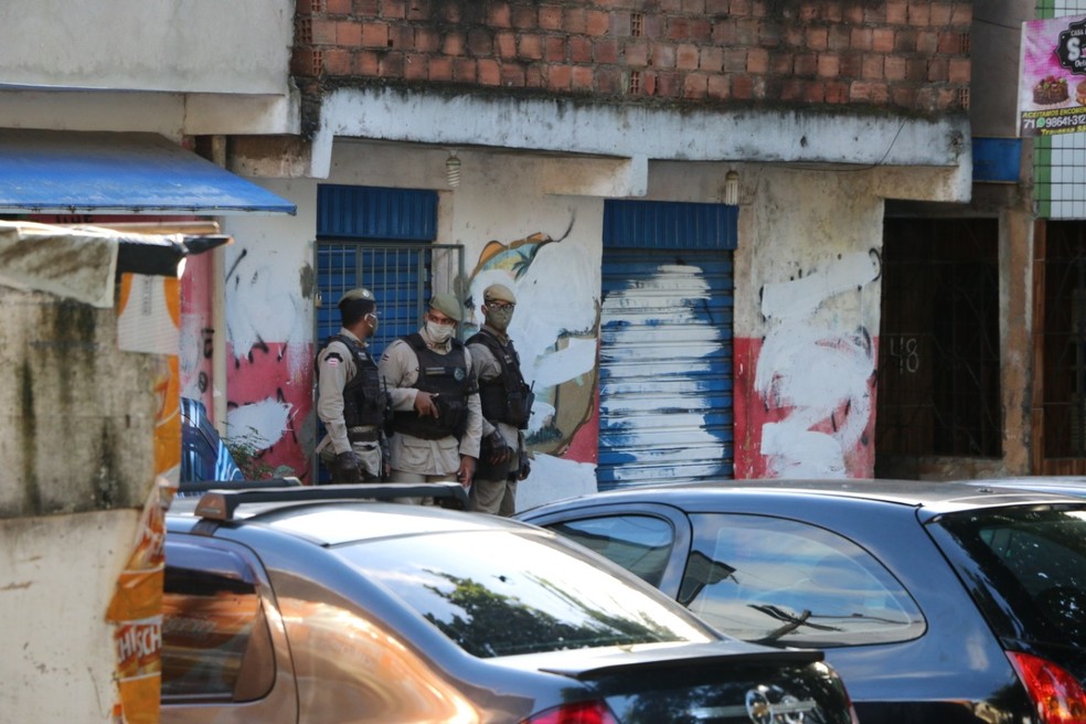 A partir desta quarta, os três bairros tiveram atuações de unidades especializadas da polícia — Foto: Polícia Militar