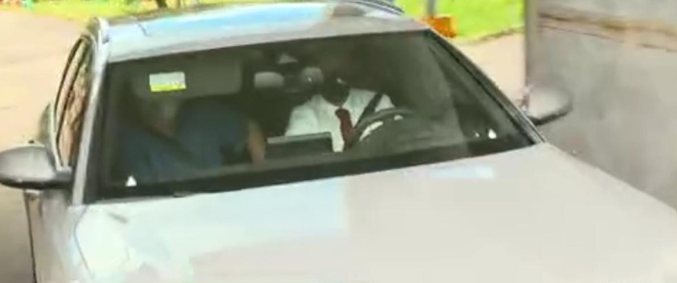 Geddel Vieira Lima deixa presídio em Salvador para cumprir prisão domiciliar — Foto: Reprodução/TV Bahia