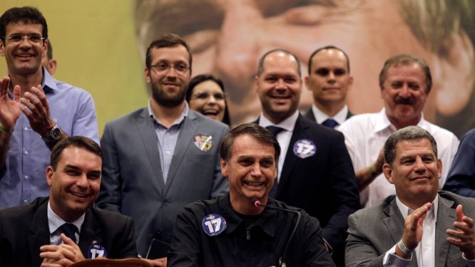 Jair Bolsonaro (PSL) durante entrevista coletiva Foto: RICARDO MORAES / REUTERS