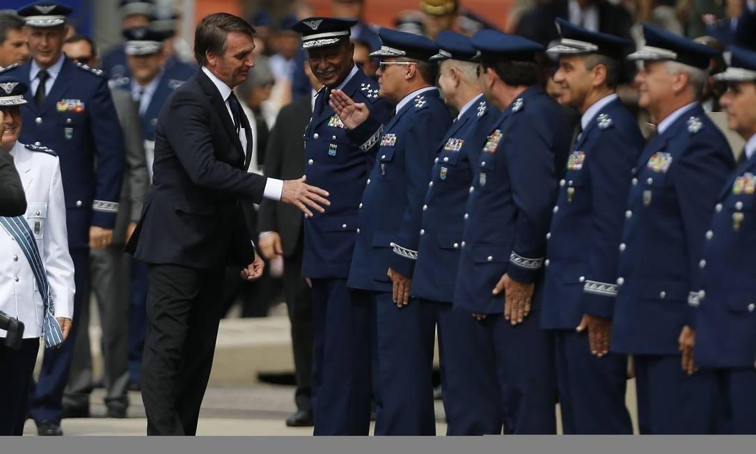 O presidente Jair Bolsonaro no Comando da Aeronáutica Foto: Jorge William/Agência O Globo