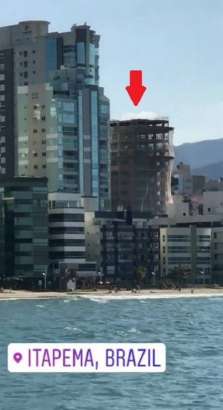 Graciele mostra prÃ©dio sendo constrÃºido do novo apartamento que ZezÃ© comprou para eles em SC
