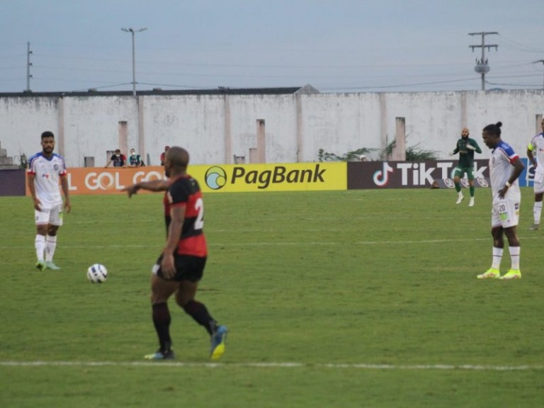 Felipe Santana (EC Bahia)