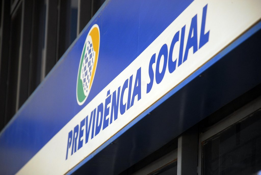 Saiba como contestar descontos não autorizados do INSS