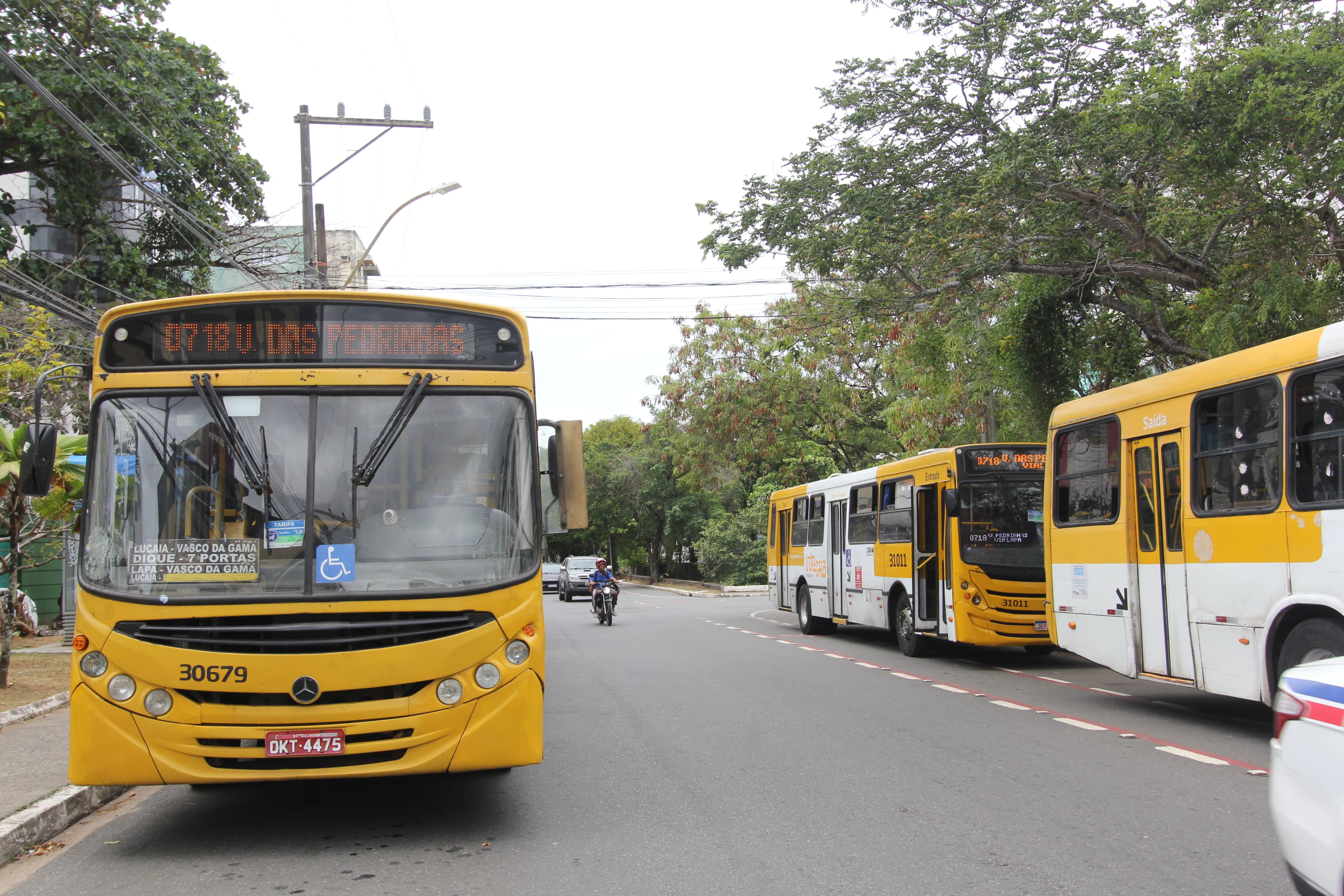 Ônibus no Nordeste de Amaralina