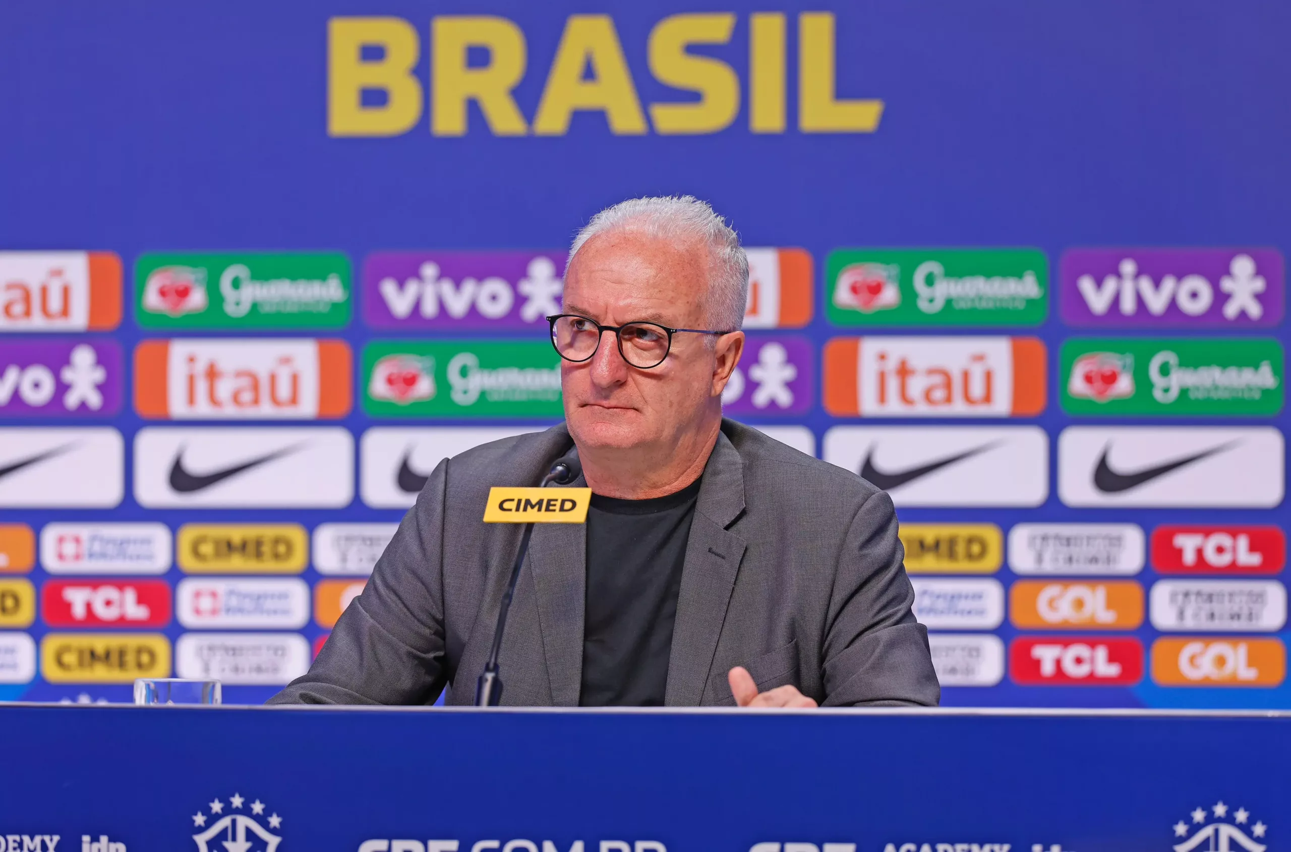 Sem Neymar, Dorival convoca seleção brasileira