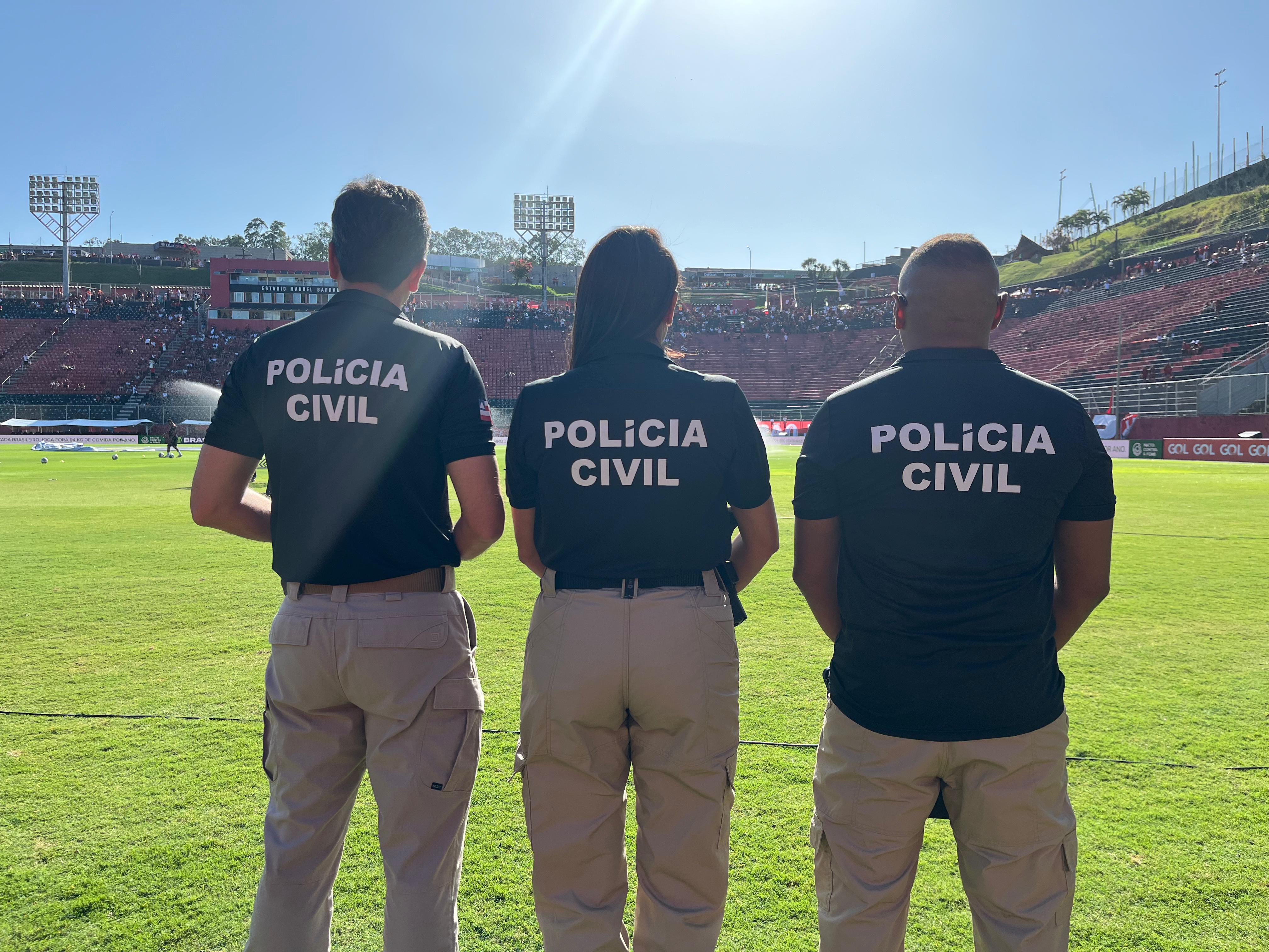 Jerônimo quer criação de novas vagas na Polícia Civil