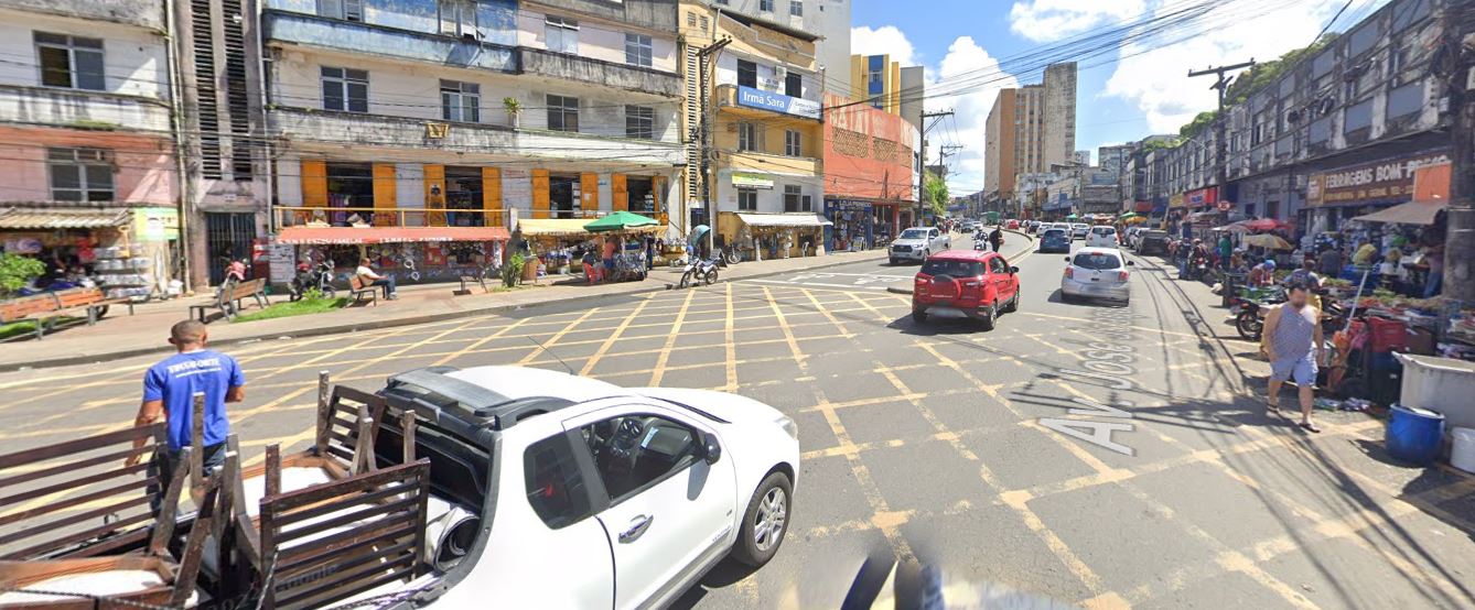 Homem é baleado na Feira das Sete Portas, na manhã desta quinta-feira (14)