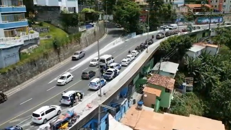 Perícles homenageado em Salvador