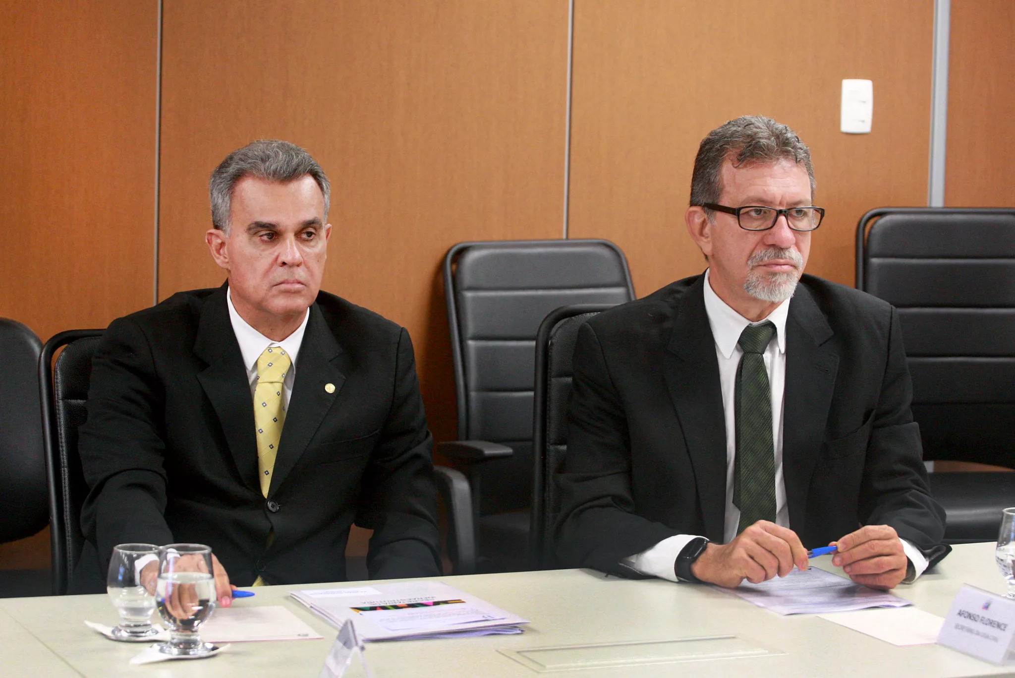 Afonso Florence e Sérgio Brito são exonerados do governo Jerônimo Rodrigues; saiba motivo Afonso Florence e Sérgio Brito são exonerados do governo Jerônimo Rodrigues; saiba motivo