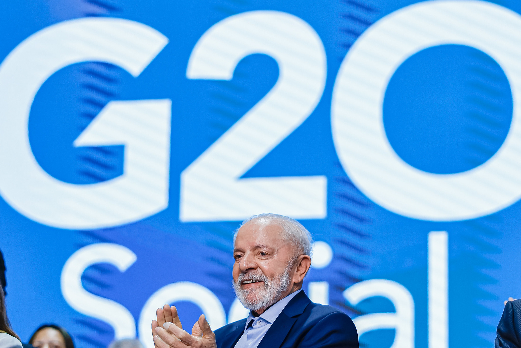 Lula deve ter alta no começo da próxima semana, dizem médicos