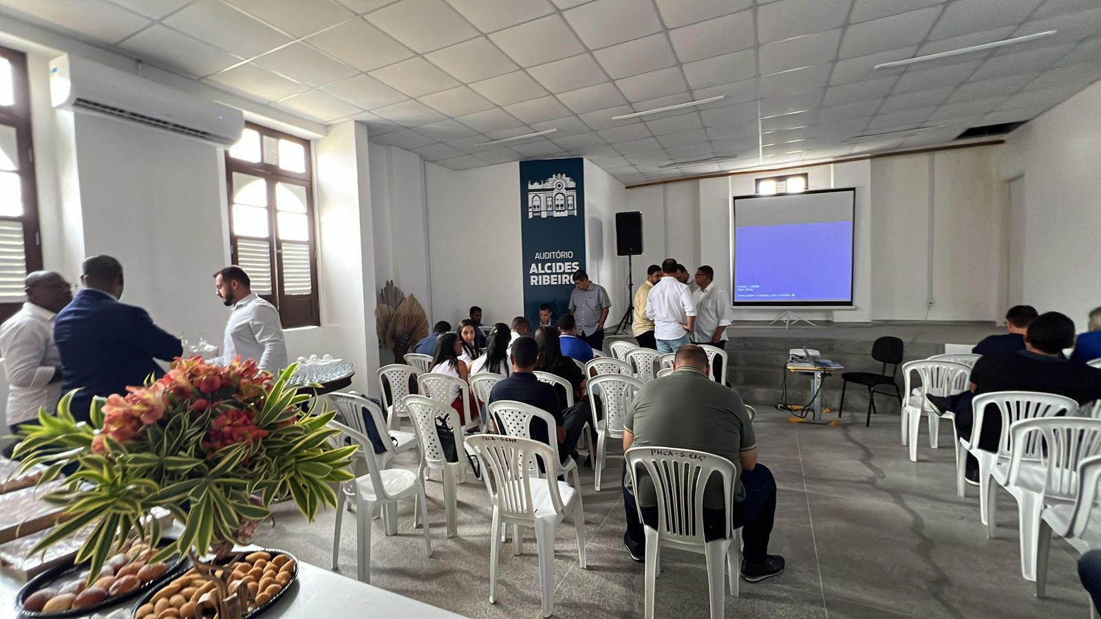 Reunião aconteceu no Palacete Rafael Jambeiro, em Castro Alves. Foto: Divulgação