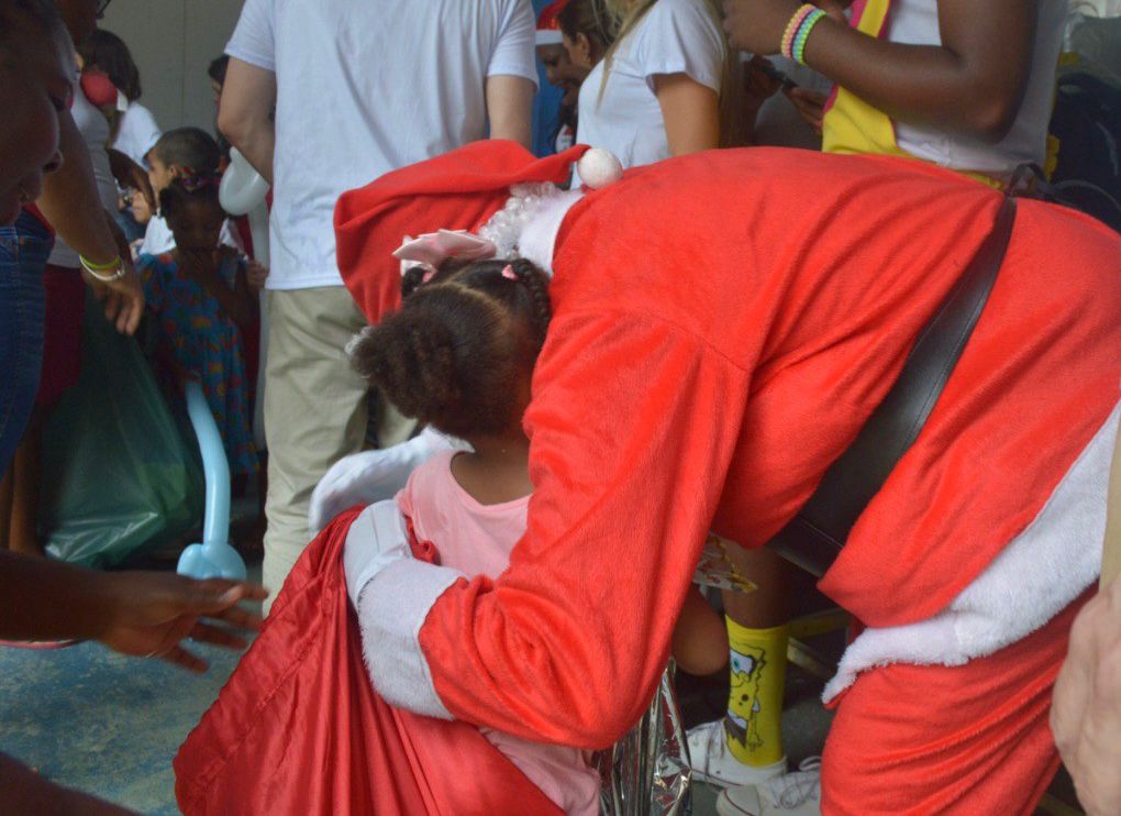 Ação de Natal beneficia mais de 60 crianças da OAF em Salvador