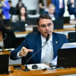 Flávio Bolsonaro (PL-RJ) é o relator da PEC das Praias no Senado Federal. Foto: Geraldo Magela/Agência Senado