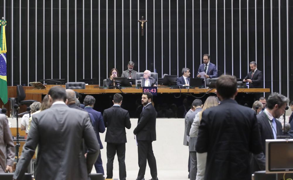 Deputado baiano é escolhido como vice-líder da oposição do governo Lula na Câmara