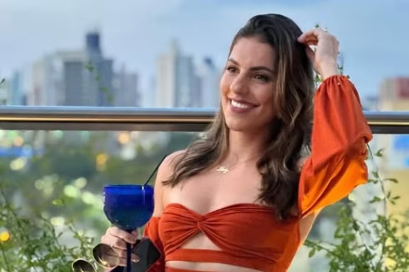 Corpo de turista baiana morta ao entrar por engano em favela no Rio é enterrado