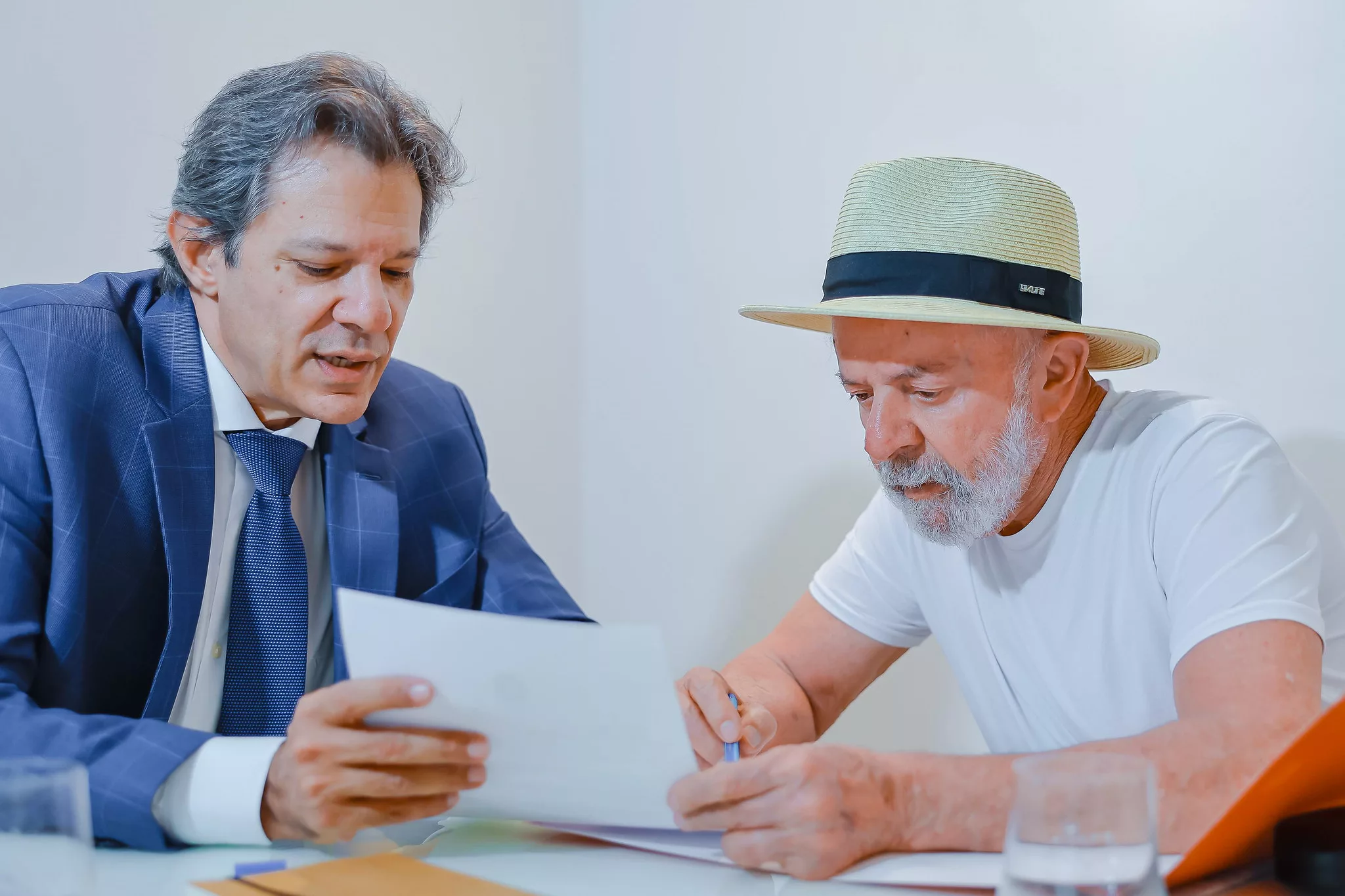 Lula tem reunião com o ministro Fernando Haddad em SP