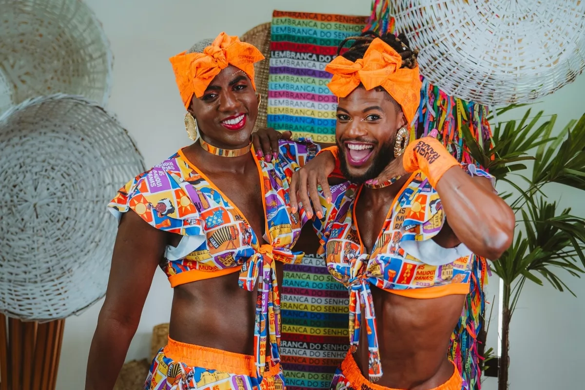 Carnaval 2025: 'As Muquiranas' divulgam tema da fantasia para a folia deste ano