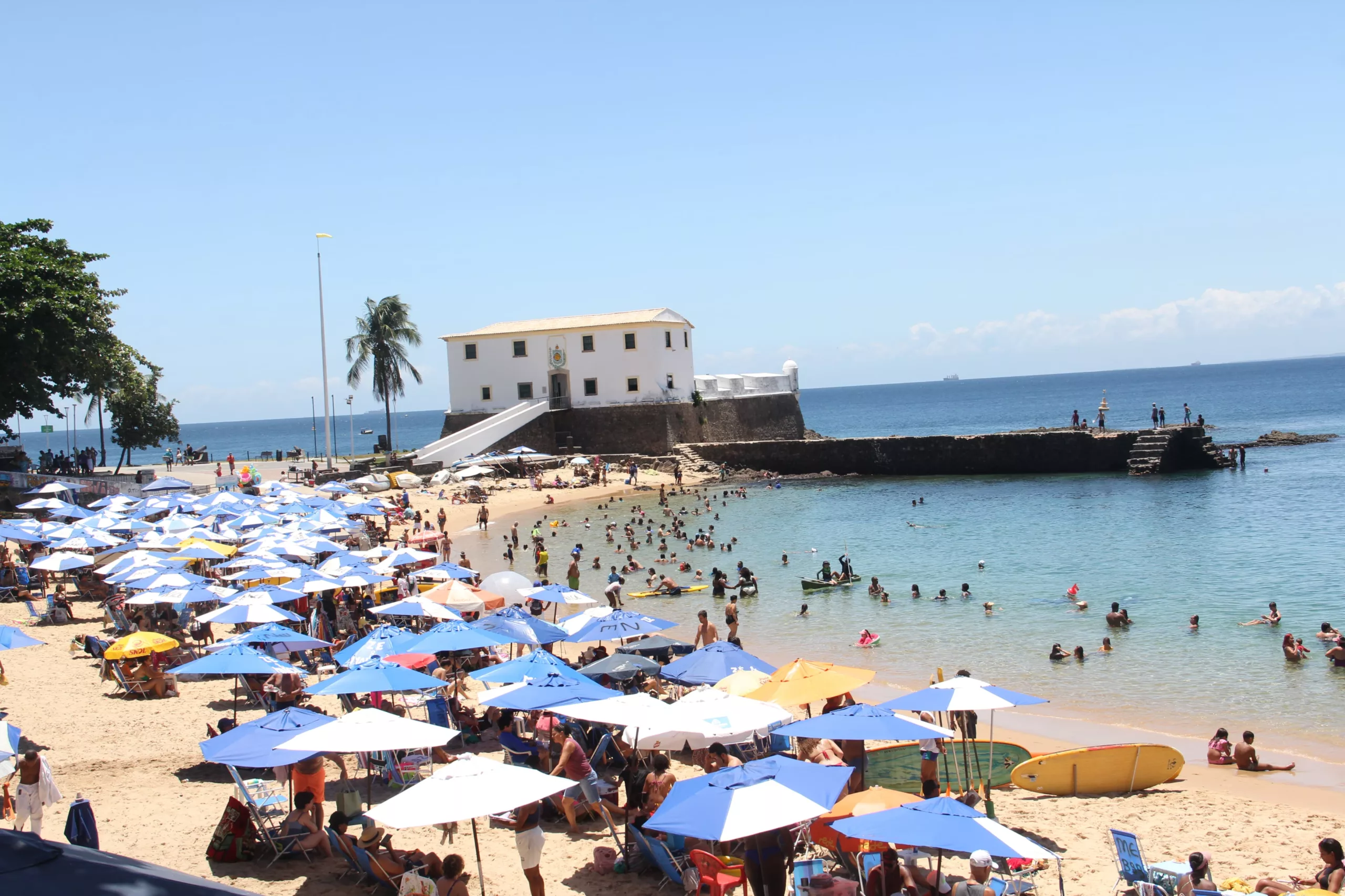Praia do Porto da Barra. Foto: Vagner Souza/PS Notícias Praia do Porto da Barra. Foto: Vagner Souza/PS Notícias