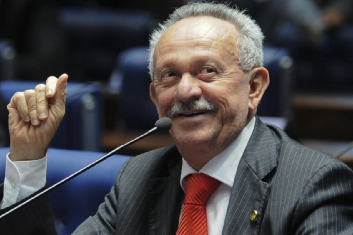 Lula e políticos baianos se manifestam após morte do pai de Arthur Lira