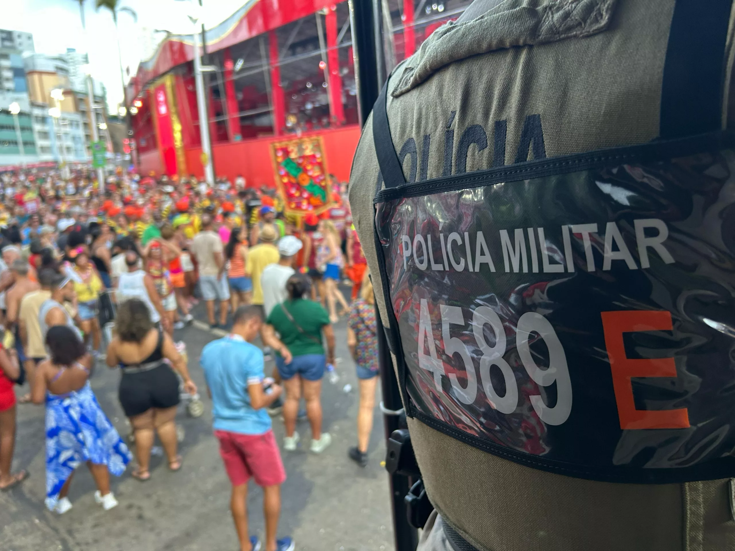 Duas pessoas são presas durante eventos de pré-Carnaval em Salvador no sábado